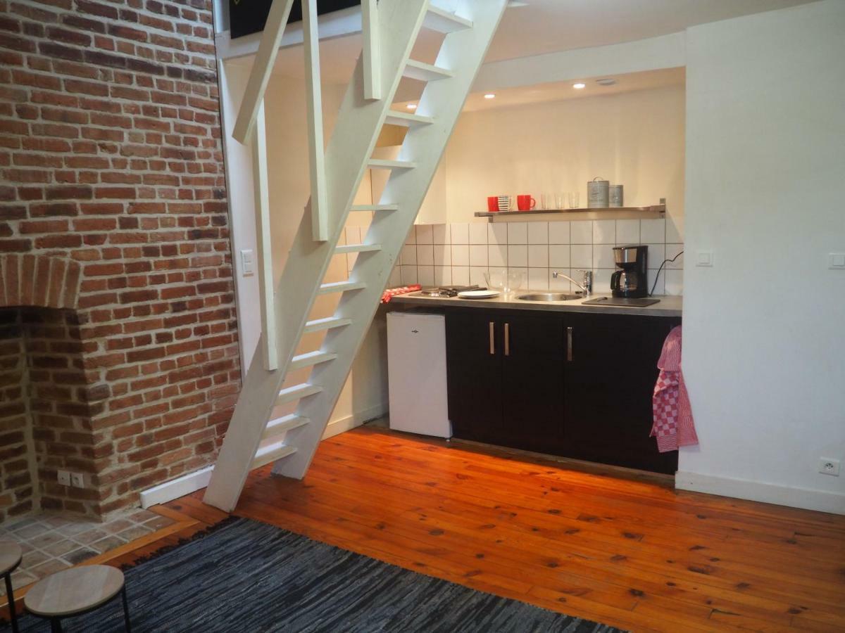 L'Etage Apartment Рен Екстериор снимка